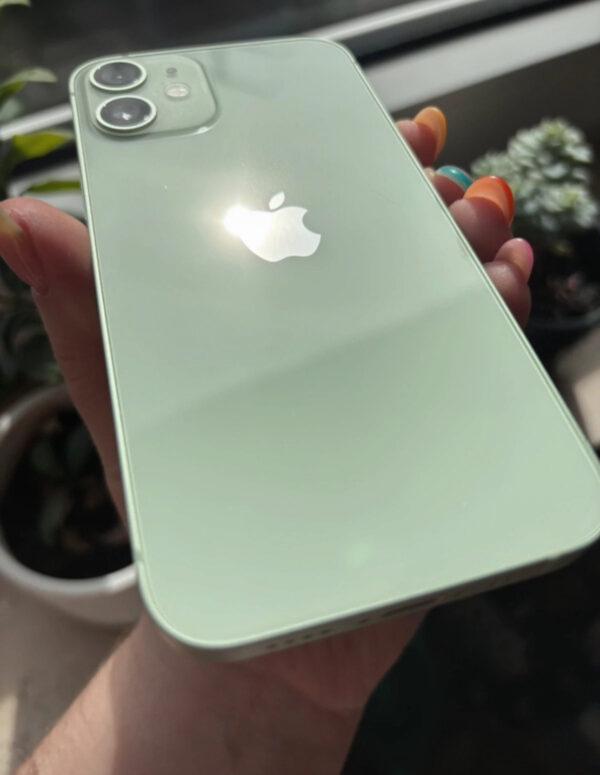 iPhone 12 mini - Image 3