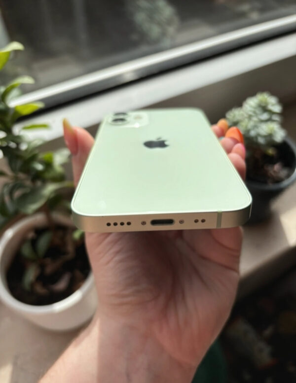 iPhone 12 mini - Image 6