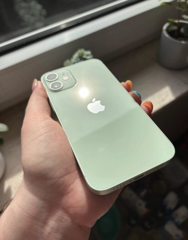 iPhone 12 mini - Image 2